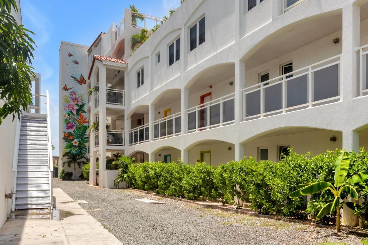 Maho Beach House - Spacious 1 Bedroom Suite Экстерьер фото